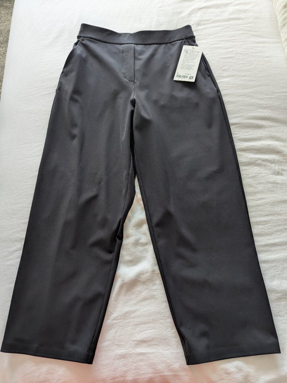 Daydrift High Rise Tapered Trouser - Short - Black Size M -New w/Tags
